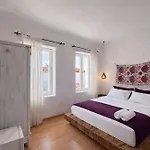 Kozanoğluhan 3*