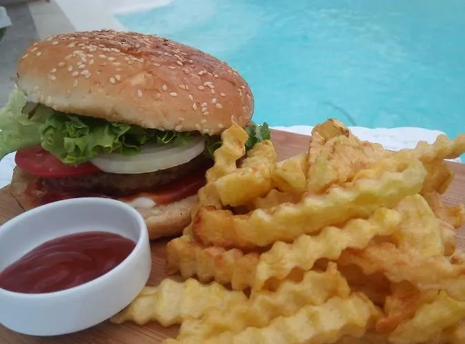 Kozanogluhan Butik 3*